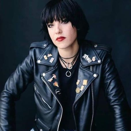 Lzzy Hale's look with a short haircut.